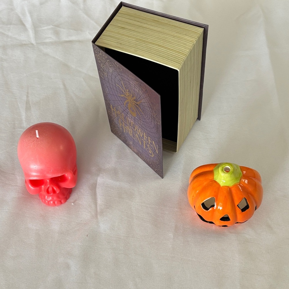 Misc Halloween Spooky Red Skull Candle, Orange Pumpkin Holder, Paper Box Set